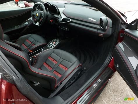 Nero Interior 2012 Ferrari 458 Italia Photo 90584064