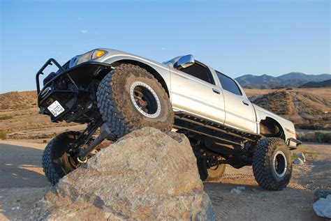 Tacoma On 38s With A Solid Axle Swap S3 Magazine