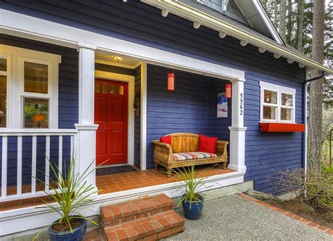 Looking for exterior paint color ideas that go with brick homes? 7 No-Fail Exterior Paint Colors | House paint exterior ...