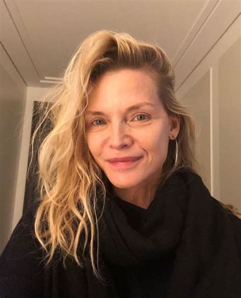 Michelle Pfeiffer 62 Anos Posta Foto De 1995 E Deixa Fãs Perplexos