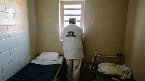 Opinion The Practical Case For Parole For Violent Offenders The New