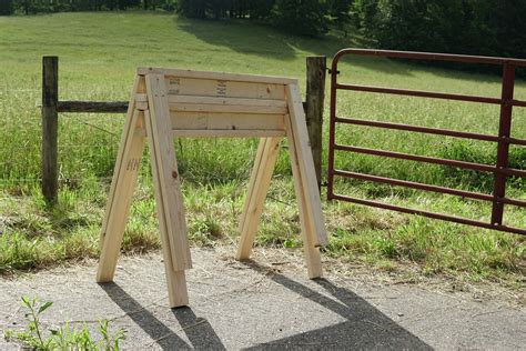 Simple Diy Stackable Sawhorses Made From 2x4s Rolling Moon Farm