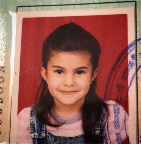 Jacqueline Fernandez Celebrates Weekend With Throwback Pic Teen