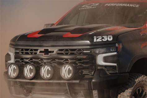 New Chevrolet Silverado Zr2 Goes Desert Racing Carbuzz