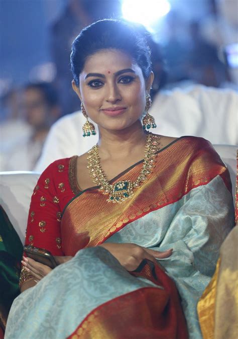 Actress Sneha In Red Saree Photos Hd Wallpapers Stills Telugu Actress