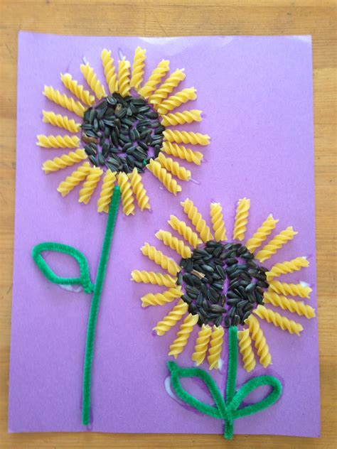 Sunflower Seed And Rotini Sunflowers Sunflower Crafts Spring Crafts