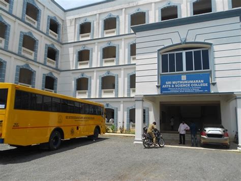 Sri Muthukumaran Arts And Science College Infrastructure Library