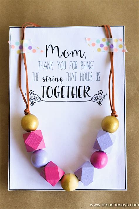 Cereal bracelet and necklace set. Mother's Day Necklace and Free Printable (she: Sierra)