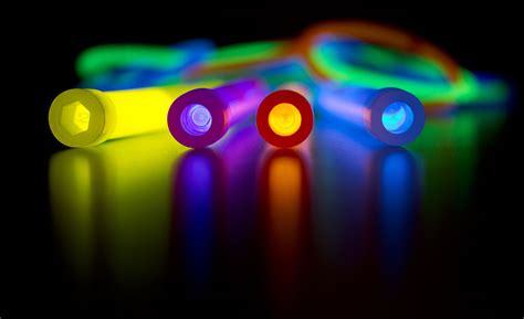 How Do Glow Sticks Work Ar