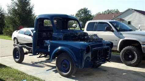 1948 1953 Dodge Truck Registry Display