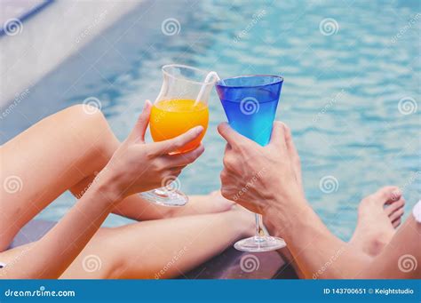 Couples Enjoy With Cocktail Party Stock Image Image Of People Party 143700651