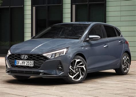Is the new hyundai i20 a real rival to the renault clio and ford fiesta in the supermini class? All-New Hyundai i20 Will Come With A Sunroof