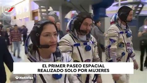 El Primer Paseo Espacial Solo De Mujeres