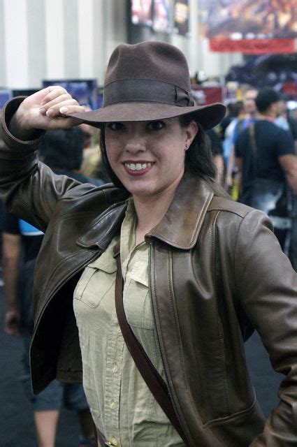 Female Indiana Jones Costume Google Search Indiana Jones Costume Indiana Jones Halloween