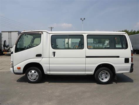 The toyota toyoace is a light to medium cab over truck built by toyota since september 1954. 2010 TOYOTA Toyoace Root Van | Commercial Trucks For Sale ...
