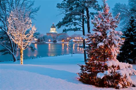See more ideas about vintage christmas images, christmas please feel free to use for cards, tags, or your other art work. The 8 Best Christmas Towns In South Dakota In 2016