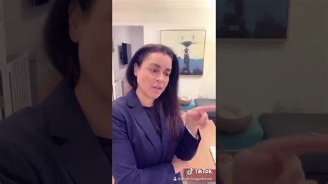 Tik tok sarah violid yang lagi viral. Viral Lip Sync Star Sarah Cooper Just Landed Her Own Netflix Special!