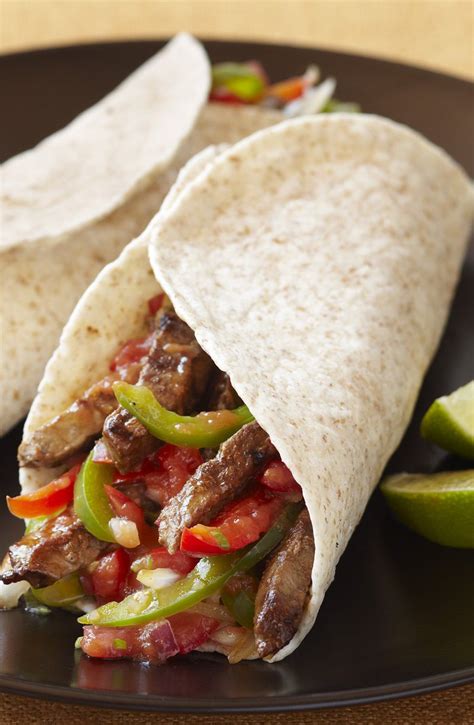 This slow cooker method is perfect for busy weeknights. Slow Cooker Beef Sirloin Fajitas | Recipe | Sirloin steak ...