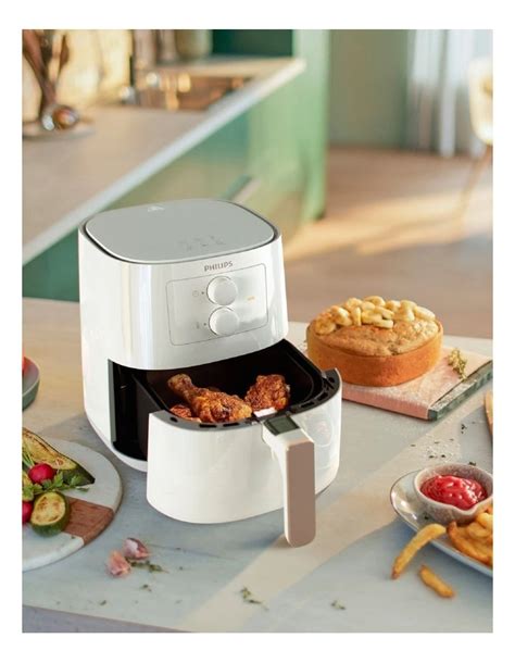 Philips Essential Compact Airfryer White HD9200 21 Myultimatestay Com