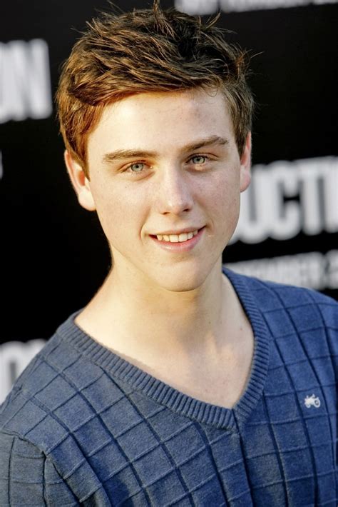 His birthday, what he did before fame, his family life, fun trivia facts, popularity rankings, and more. Sterling Beaumon Picture 6 - The Premiere of Abduction ...