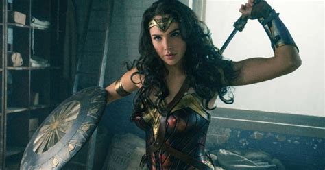 Gal Gadot Was 5 Months Pregnant In ‘wonder Woman And We Have No Words