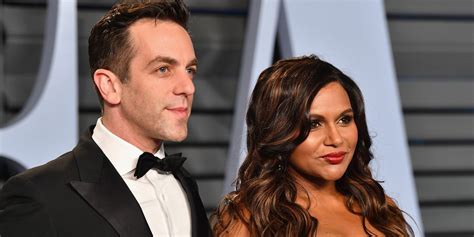 mindy kaling and bj novak reunited at the oscars and it was everything we could have dreamed of