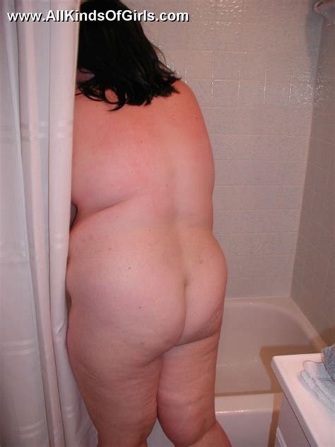 Bbw Nude In The Shower