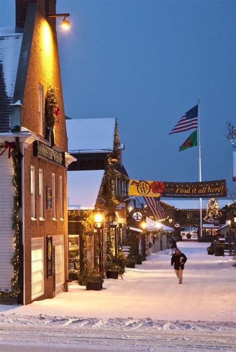 40 Best Christmas Towns Top Christmas Towns In The Usa