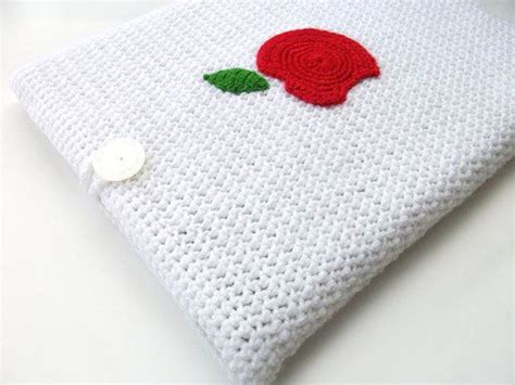 Choose from hundreds of covers, all designed, made and illustrated in the uk. Snow White MacBook Pro/Air Sleeve 13 inch by dudush on ...