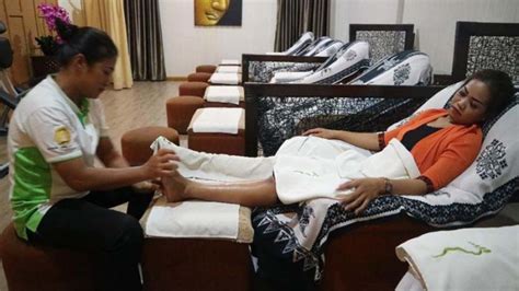What To Expect When You Visit An Indonesian Massage Salon And Spa
