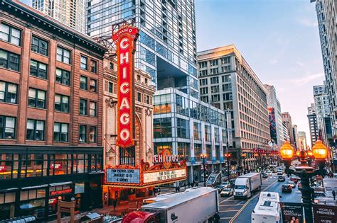 10 Most Popular Streets In Chicago Take Walk Down Chicagos Streets
