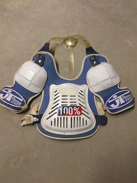 We've got vintage bottoms starting at $450 and plenty of other bottoms. Vintage JT Team Screen chest protector - For Sale/Bazaar ...