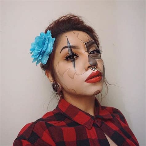 Chola Style Makeup