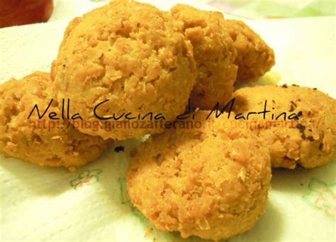 Fagioli in bianco crema di cannellini zuppa di cozze e fagioli crema di fagioli e gamberetti insalata calda di tutte le ricette con fagioli cannellini secchi fotografate passo per passo. Polpette di fagioli cannellini |ricetta vegetariana ...