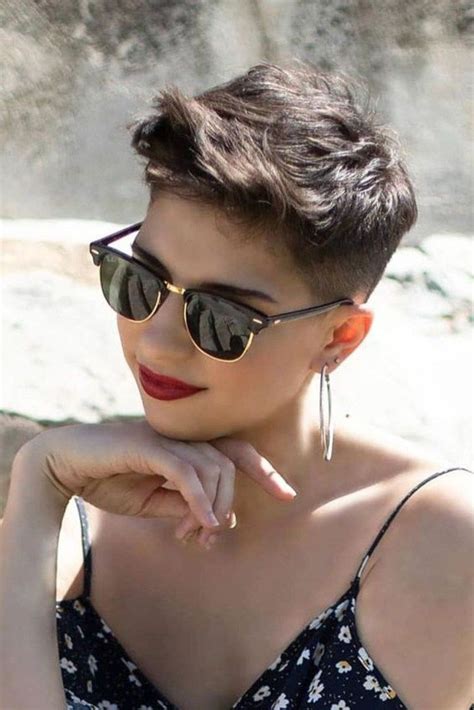 Extraordinary Short Haircuts 2019 Ideas For Women37 Thin Hair