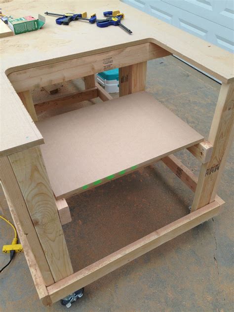 Building Your Own Wooden Workbench | Make: | Woodworking workbench
