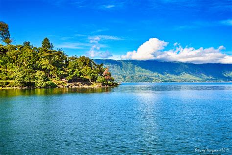 Enjoy The Beautiful Volcanic Landscape At Lake Toba YourAmazingPlaces Com