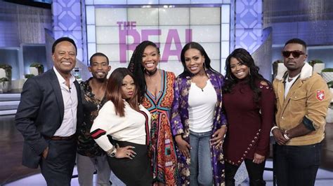 Brandy Tears Up Reuniting With Moesha Cast 16 Years Later Talks
