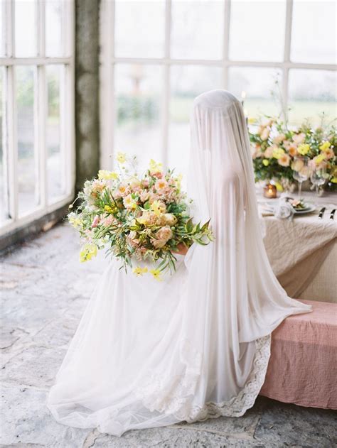 Do you need to choose the right one? The romance of an Ireland wedding. Regal Irish Wedding ...