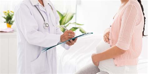 The Role Of An Obstetrician During Pregnancy Eye Care Group Tn