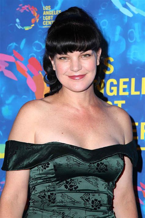 Ncis Alum Pauley Perrette Reveals She Nearly Died From Stroke 1 Year