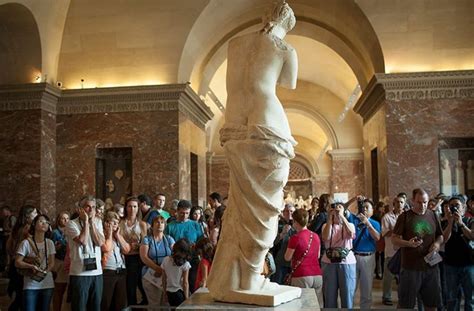 Cosa Vedere Al Louvre La Venere Di Milo Travelfar