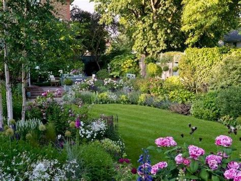 30 Stunning Small Cottage Garden Ideas For Backyard Landscaping