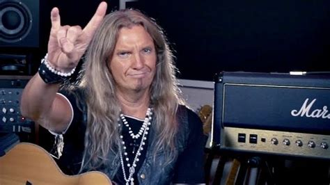 Whitesnake Guitarist Joel Hoekstra Offers Lesson In Crafting Chord