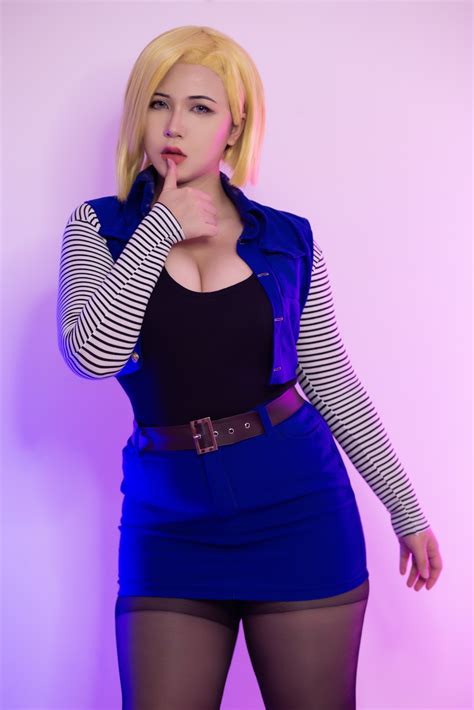 Android 18 Cosplay By Uyuy Rcosplaygirls