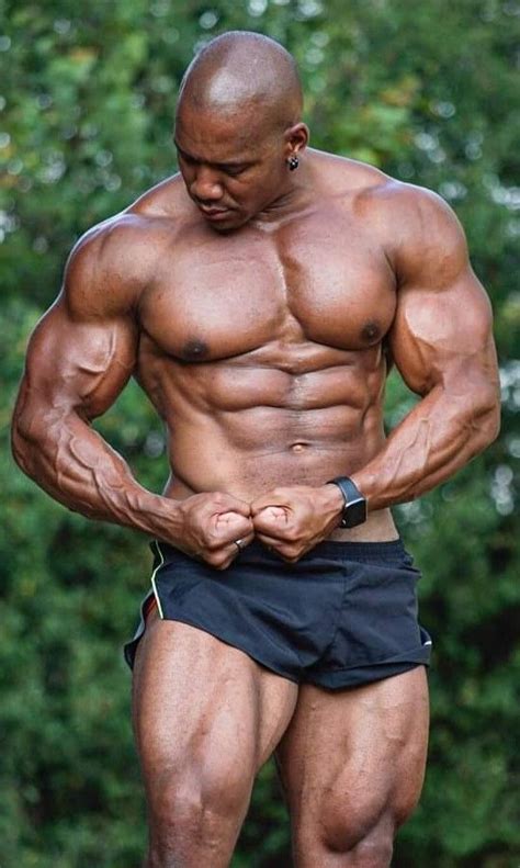 Pin By Diveedmundodantes Dantes On Fitness Men Muscular Men Handsome