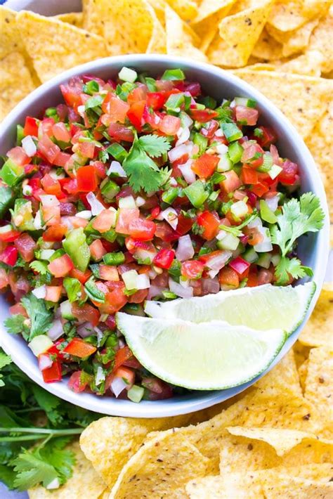 Homemade garden fresh salsa has only 8 simple ingredients or less and takes only minutes to make in the hi everyone, this homemade garden fresh salsa is a great way to use your tomatoes which are how do you like your salsa? The Best Homemade Fresh Tomato Salsa - Little Broken