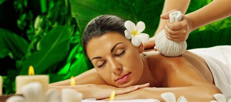 Thai Hot Herbal Compress Massage In Toronto King Thai Massage
