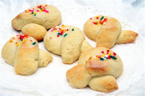 Narrow search to just anise cookies in the title sorted by quality sort by rating or advanced search. CNYEats A Taste of Utica Italian Anisette Cookies