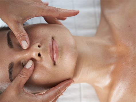 Lymphatic Drainage For Face What Are The Benefits